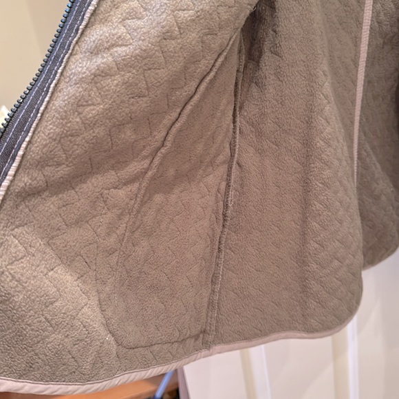 Arista Equestrian Riding outdoor vest  Medium fleece lined - Picture 7 of 7